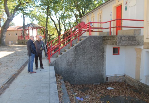 O Concello de Brión instalará unha varanda de seguridade na contorna da Casa da Cultura